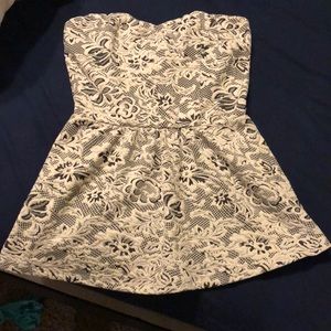 Maurice’s studio Y dressy tube top